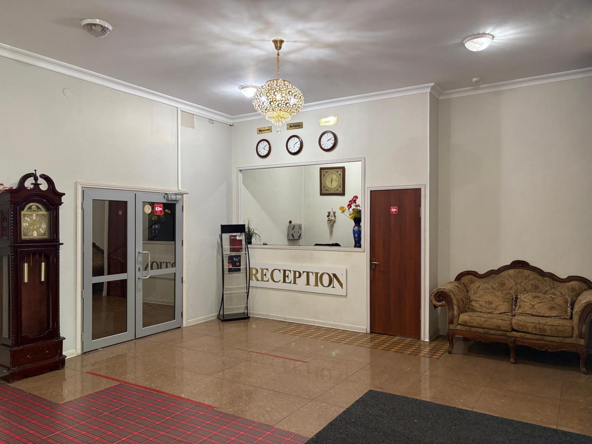 Гостиница Райхан Atyrau Exterior photo